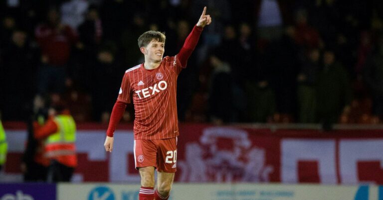 Who’s on Rangers Radar: Leighton Clarkson