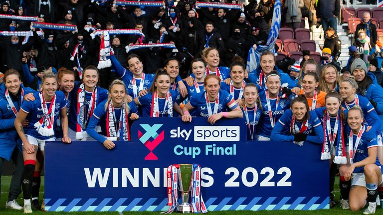 Thomson to stand down as Rangers women’s head coach