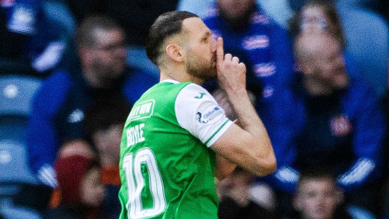 Rangers suffer fifth successive home defeat as Hibs extend unbeaten run