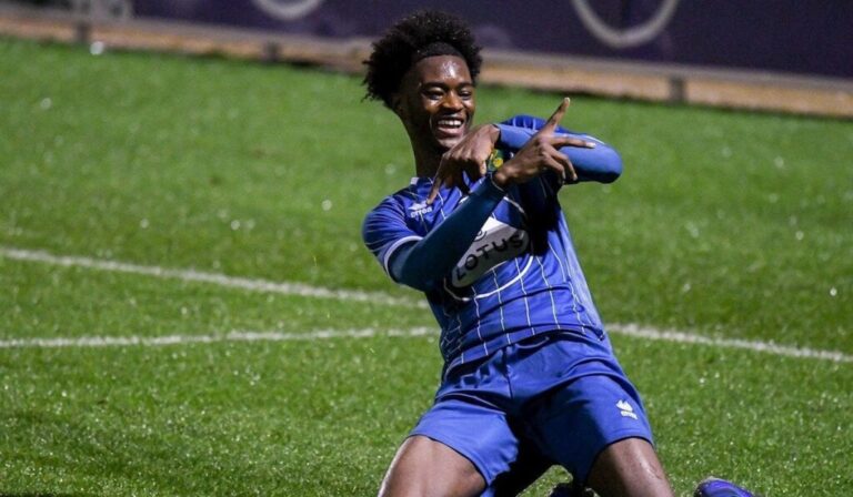 Rangers Weigh Up Move for Hull City Winger Abu Kamara Amid Right-Sided Void