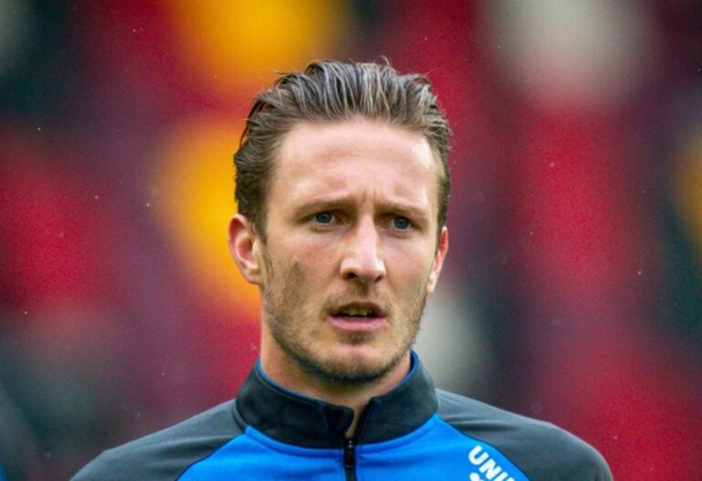 Exclusive: Oxford United agree deal to sign Rangers player