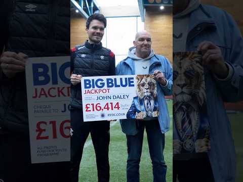 INSANE WIN! John hits the BIG BLUE JACKPOT 🤩💙