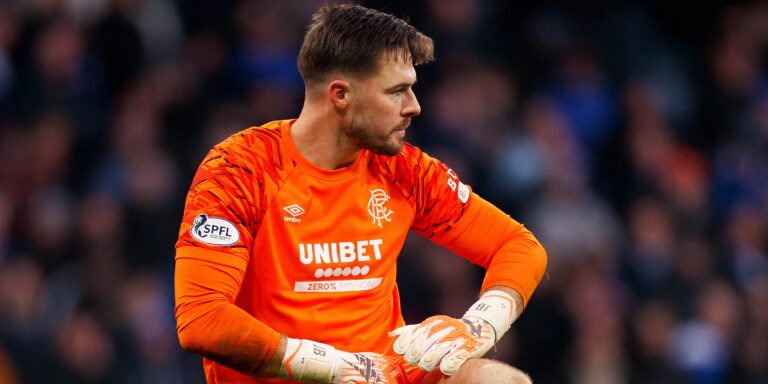 Fewer touches than Butland: Rangers flop must not start again this season