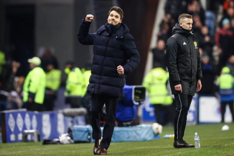 Former Rangers star makes two game title prediction as Hearts pressure cooker brings major doubts