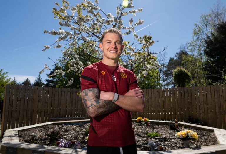 Rangers hero’s son to ghost dad if he chooses ‘wrong end’ at Ibrox after transfer doubts squashed