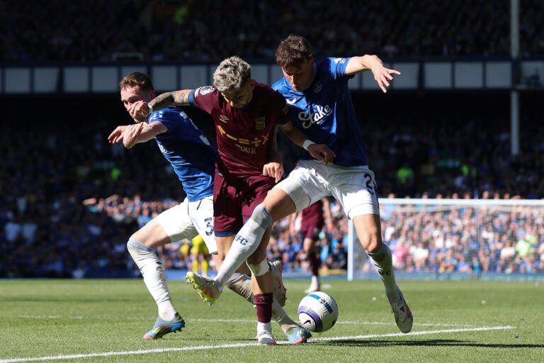 Ex Rangers star targets Everton starting XI return as he holds World Cup hope