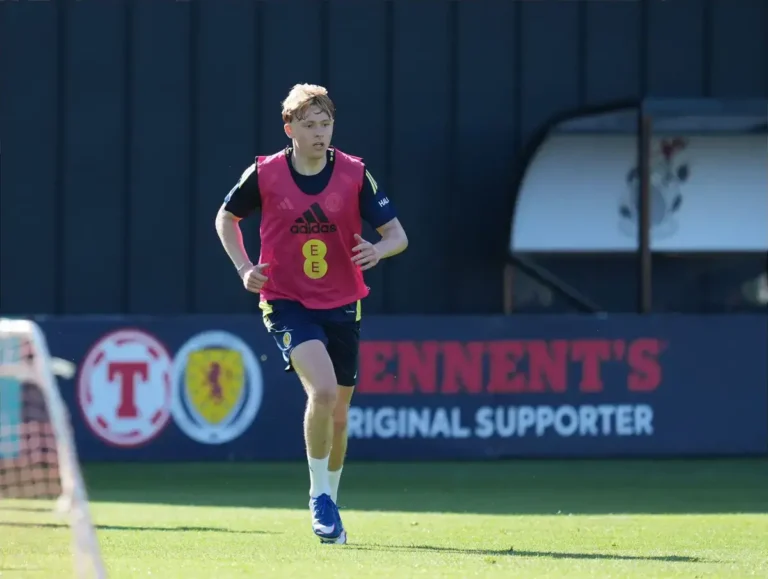 Luke Graham transfer demand set as Rangers face competition for Dundee centre-back compared to Jarrad Branthwaite