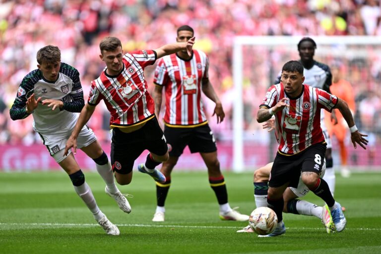 Rangers ‘closing in’ on star headed for Sunderland exit as Premier League contract unlikely