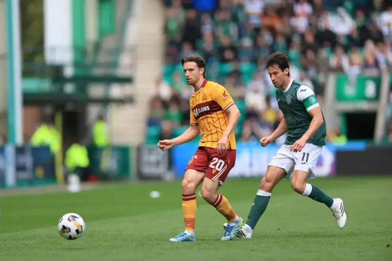 Rangers midfield target Elliot Watt shows love for Ibrox club