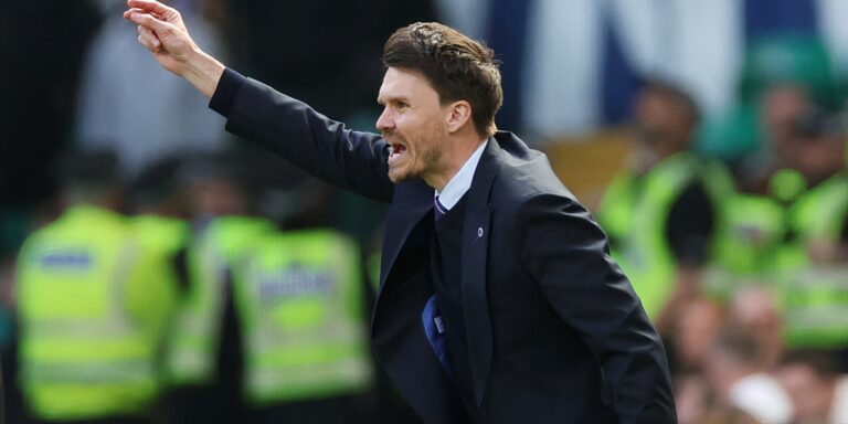 Big Rohl upgrade: Ibrox officials now want Rangers to re-hire 4-3-3 manager