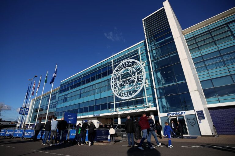 Ex Rangers boss who left with two unwanted stats locked in ‘advanced’ talks over EFL management return