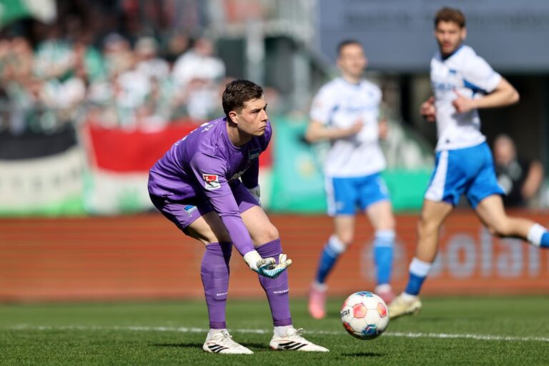Rangers deal imminent, two new arrivals, Celtic eye keeper, Hearts exit, striker arrives – Scottish transfers
