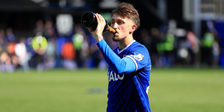 Better than Dan Neil: Rangers line up move to sign the SPFL’s “best midfielder”