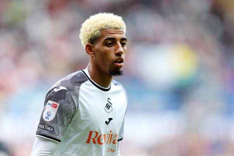 Celtic agree deal, Rangers target close to move, Hibs confirm signing – Scottish transfer news