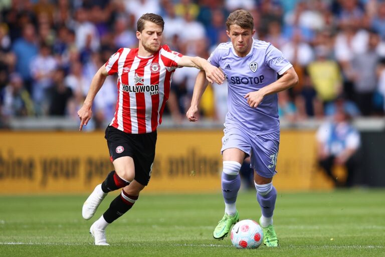 Rangers transfer target ‘undergoing’ Leeds United exit medical after 49ers used to spark Ibrox hijack attempt