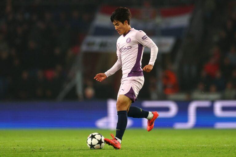 Rangers transfer target ‘to travel soon to Scotland’ as 49ers pay out major lump sum in next summer move