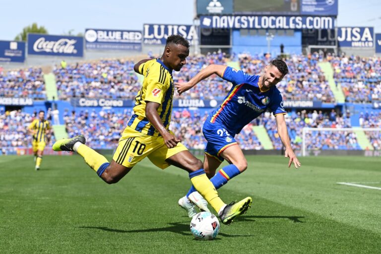 Celtic medical completed, Rangers explore deal, ex-Hibs star in EPL link – Scottish transfer news