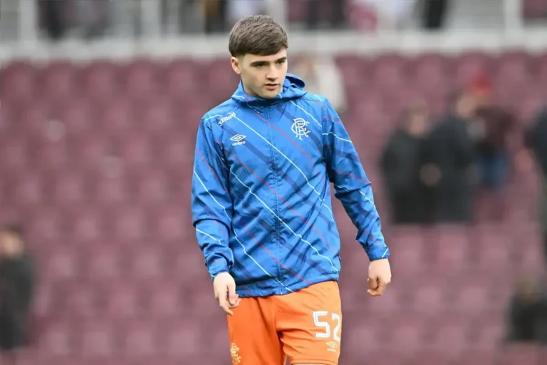 Andy Halliday Talks Up ‘Fearless’ Findlay Curtis at Rangers