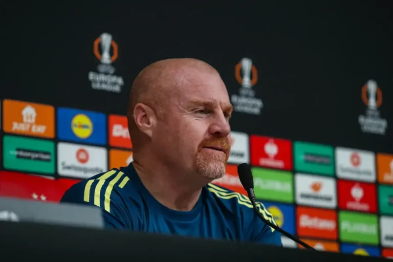Sean Dyche backs Derek McInnes, tells Rangers to find more leaders