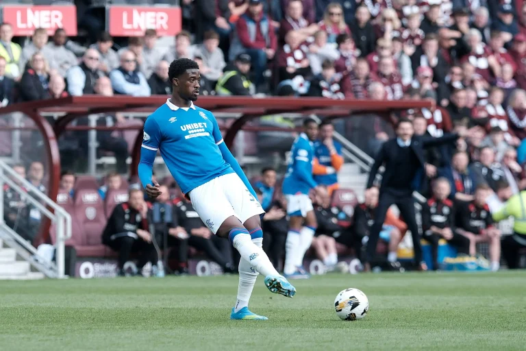 “A lot of pressure” – Fernandez describes Rangers form, names 3 Nigerian idols