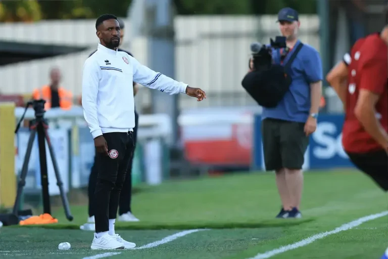 Jermain Defoe details how boardroom friction prompted Steven Gerrard exit